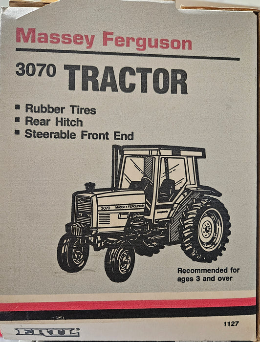 1/16 ERTL 3070 MASSEY FERGUSON TRACTOR #1127 ***RETIRED***