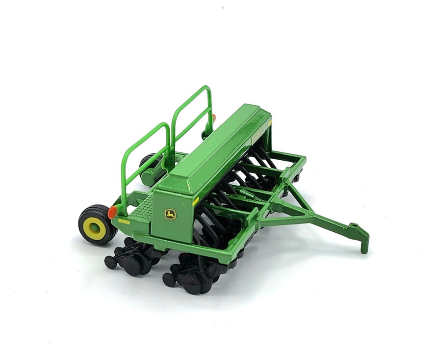 1/64 ERTL TOY JOHN DEERE 1590 GRAIN DRILL NEW NO BOX