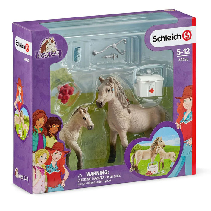 SCHLEICH TOY HORSE CLUB HANNAH'S FIRST AID KIT SET
