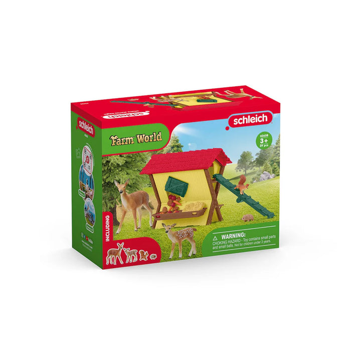 SCHLEICH TOY FARM WORLD FEEDING THE FOREST ANIMALS