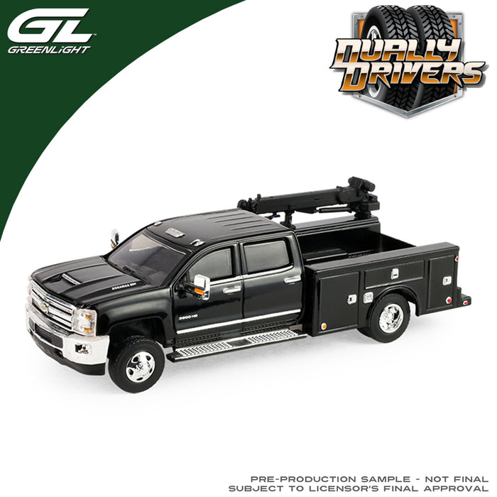 1/64 GREENLIGHT TOY 2016 CHEVROLET SILVERADO 3500 CRANE TRUCK