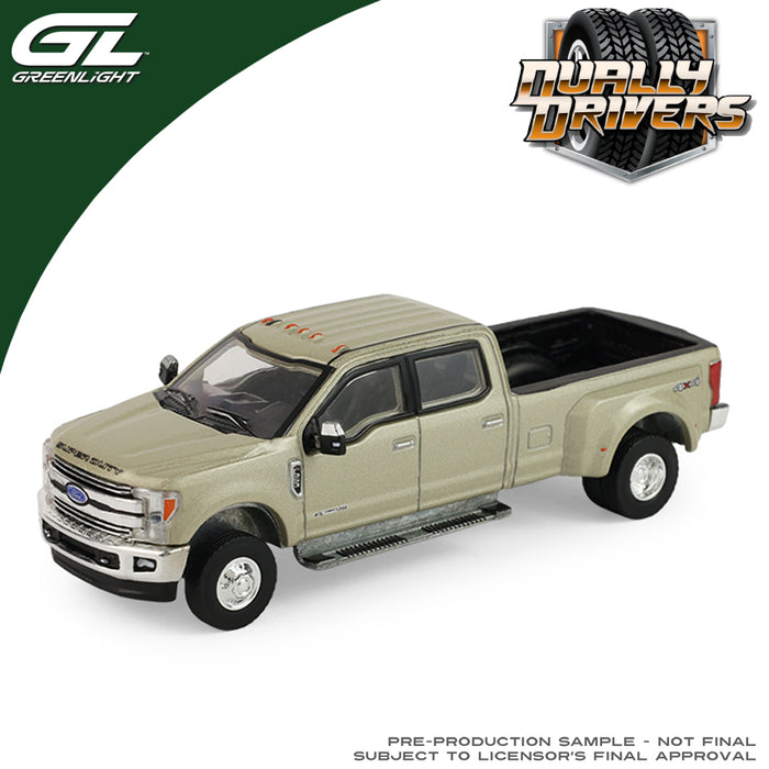 1/64 GREENLIGHT TOY 2018 FORD F350 DUALLY