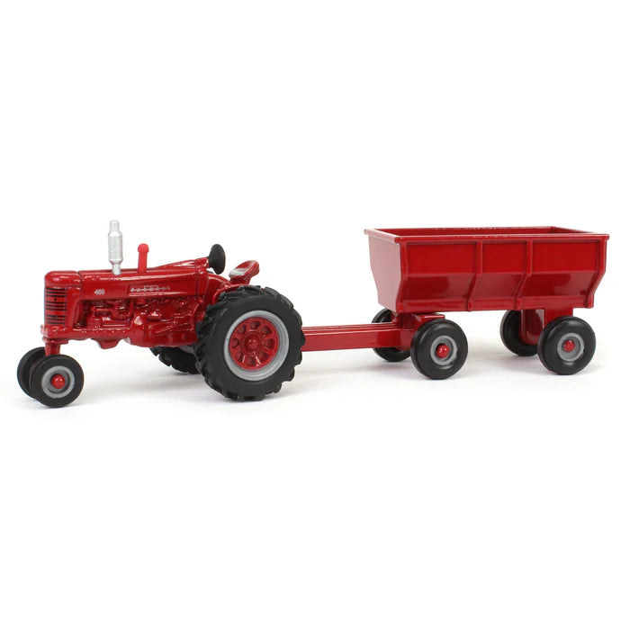 1/64 ERTL TOY CASE IH FARMALL 400 WITH WAGON