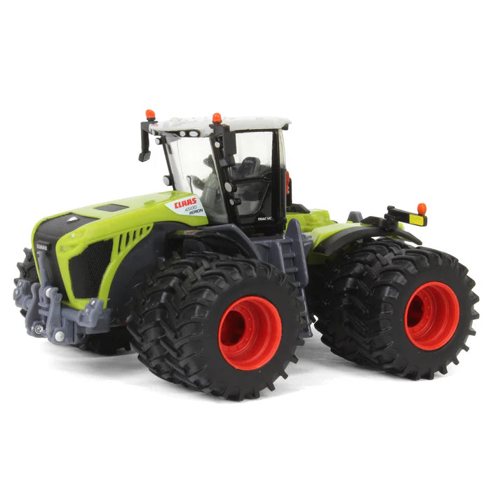 1/64 ERTL TOY CLAAS XERION 4500 TRACTOR WITH DUALS