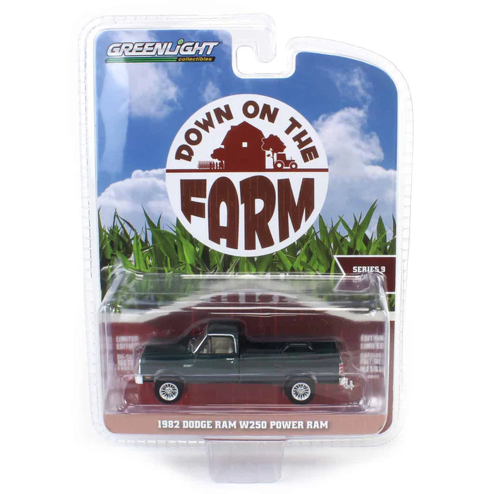 1/64 GREENLIGHT TOY 1982 DODGE RAM W250 POWER WAGON