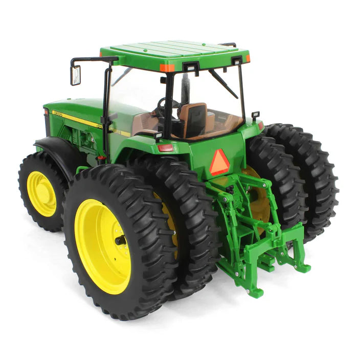 1/16 ERTL TOY JOHN DEERE 8300 PRESTIGE TRACTOR