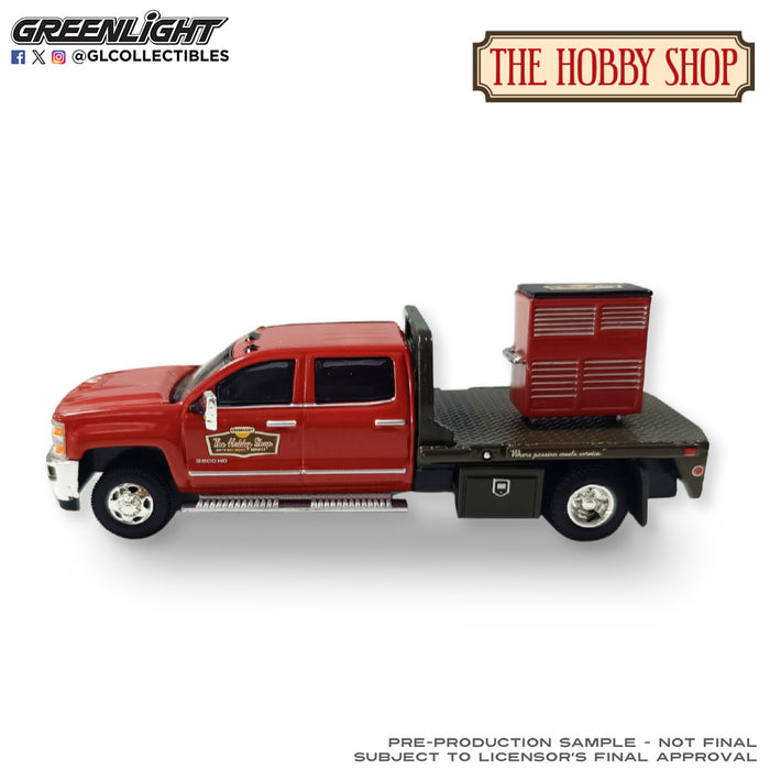 1/64 GREENLIGHT TOY 2016 CHEVROLET 3500 HD DUALLY FLATBED WITH TOOL CABINET