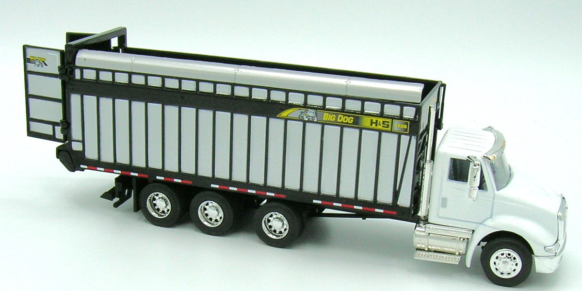 1/64 SPECCAST H&S BIG DOG FORAGE BOX WITH INTERNATIONAL 8600 WHITE