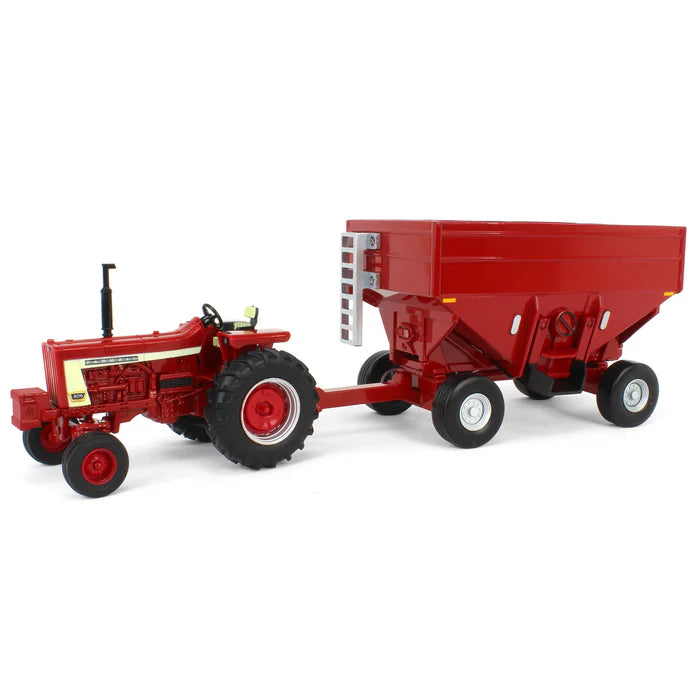 1/32 ERTL TOY CASE IH FARMALL 806 TRACTOR WITH GRAVITY WAGON