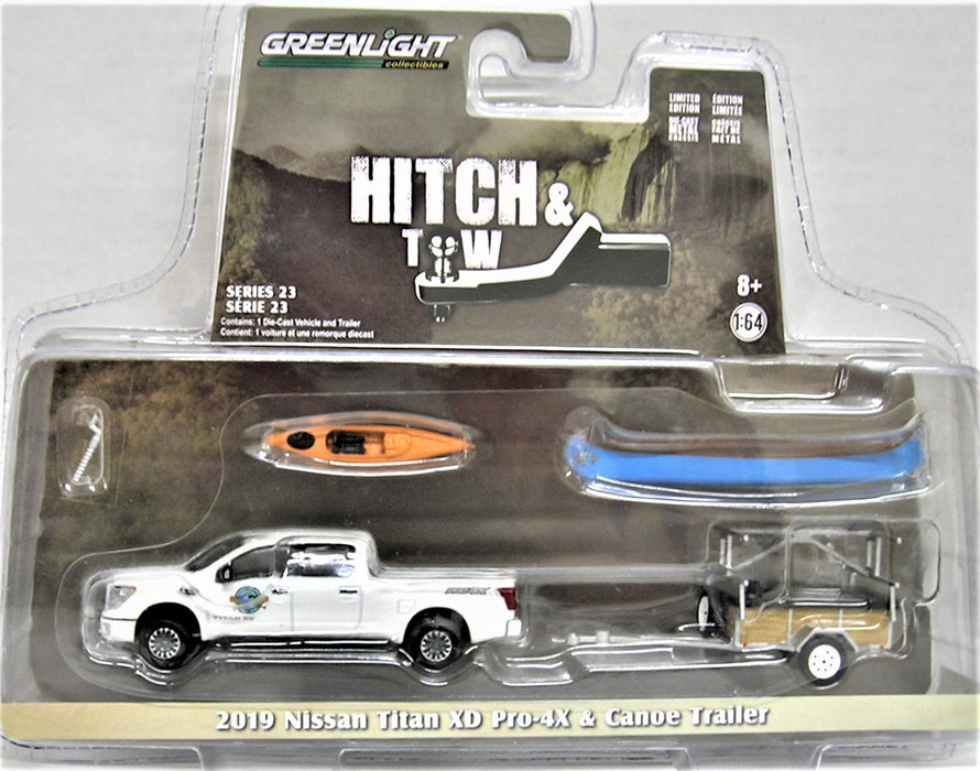 1/64 2019 NISSAN TITAN HITCH AND TOW SERIES 23 GREENLIGHT TOY