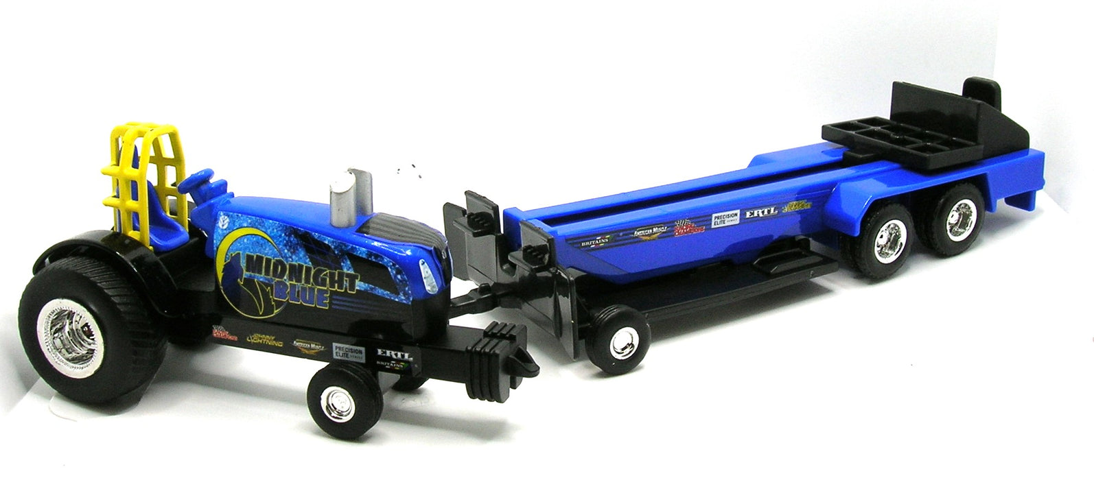 1/64 ERTL TOY FORD NEW HOLLAND MIDNIGHT BLUE PULLER TRACTOR / SLED
