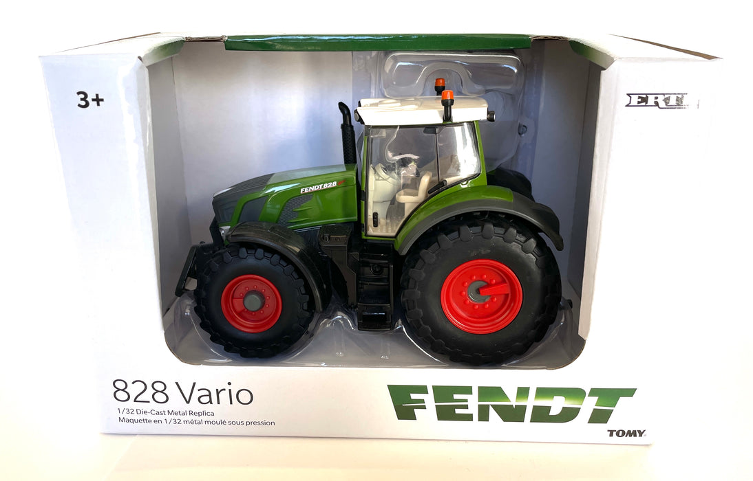 1/32 FENDT 828 VARIO TRACTOR