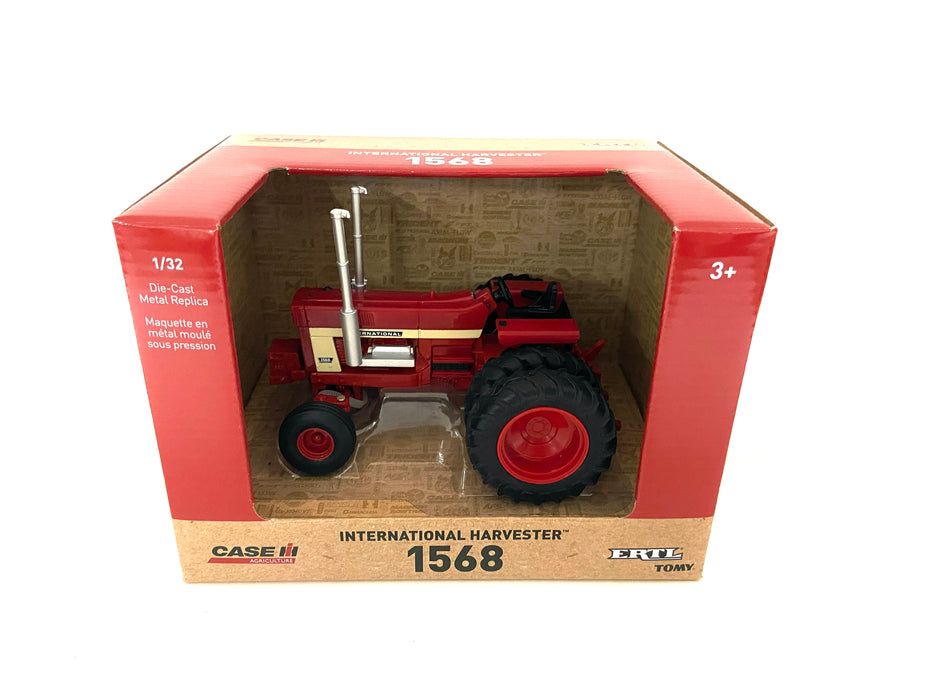 1/32 International Harvester 1568 Tractor W/ Duals  CASE IH